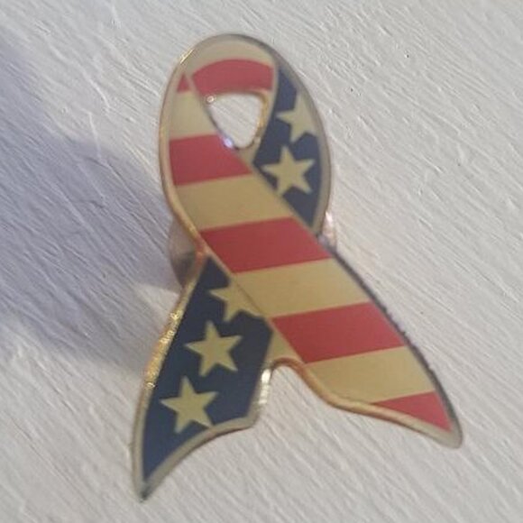 USA Stars And Stripes Cause Ribbon Lapel Pin Tie Tack Brooch - Picture 1 of 4